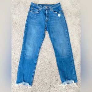 Levis’s 501 Original Riveted Button Fly Women Cropped Jean W27 L26